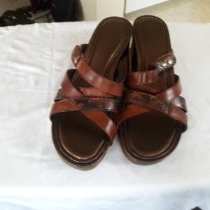 Women's wedge sandals